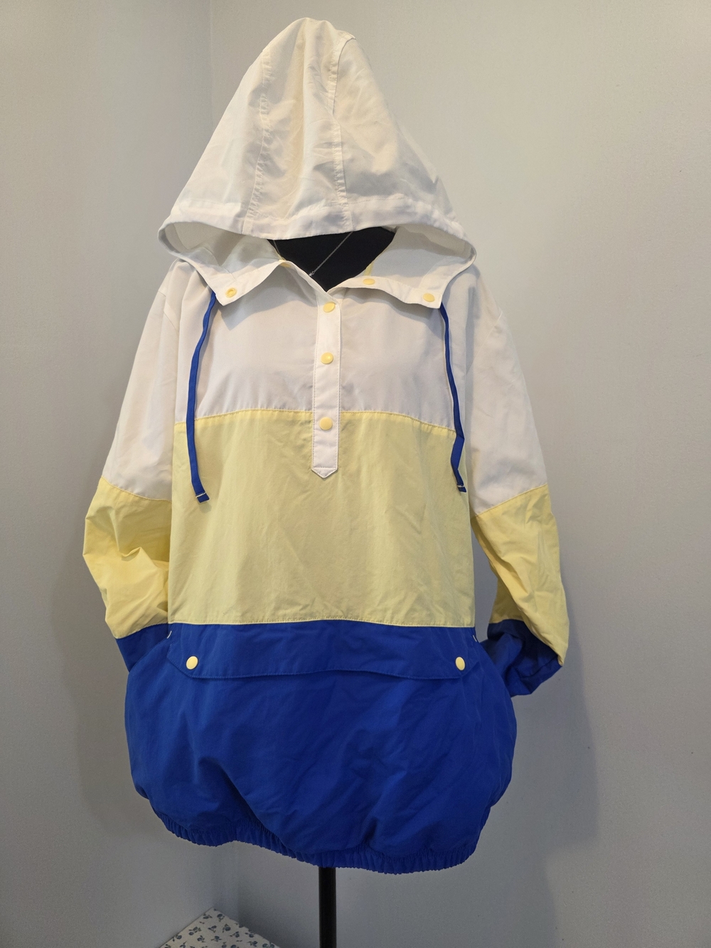 Colorblock Hooded Utility Jacket in White, Yellow & Blue